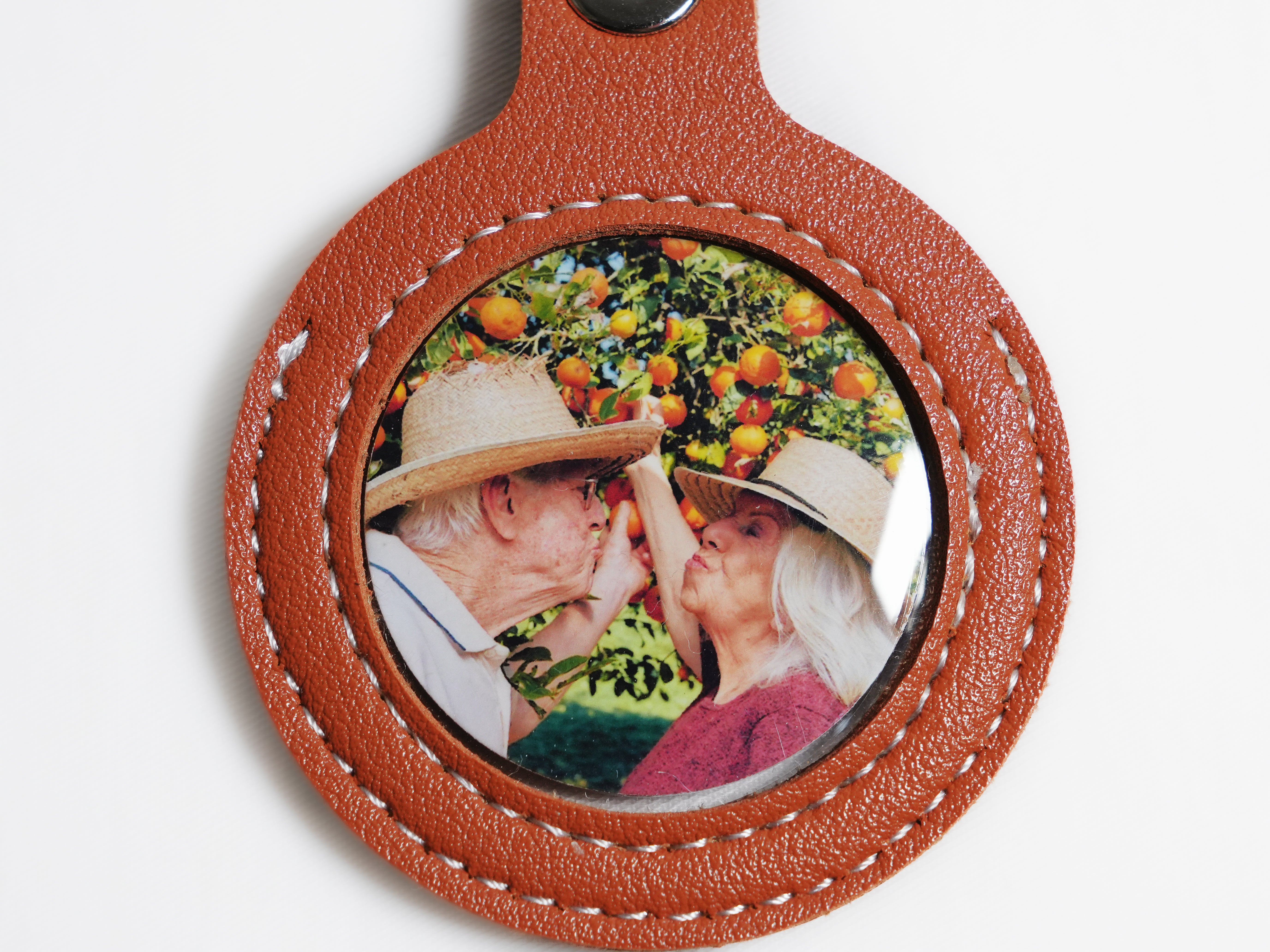 Leather Photo Keychain – madebyPHOTOS